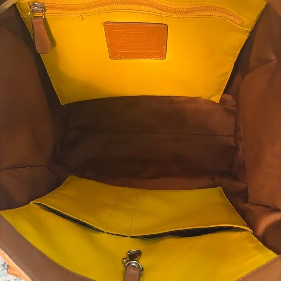 Coach Charlie Carryall Tote F27823 Brown Leather Legacy Shoulder Bag - Picture 10 of 11